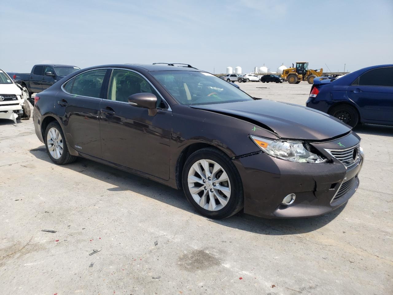 2013 Lexus ES - Image 4