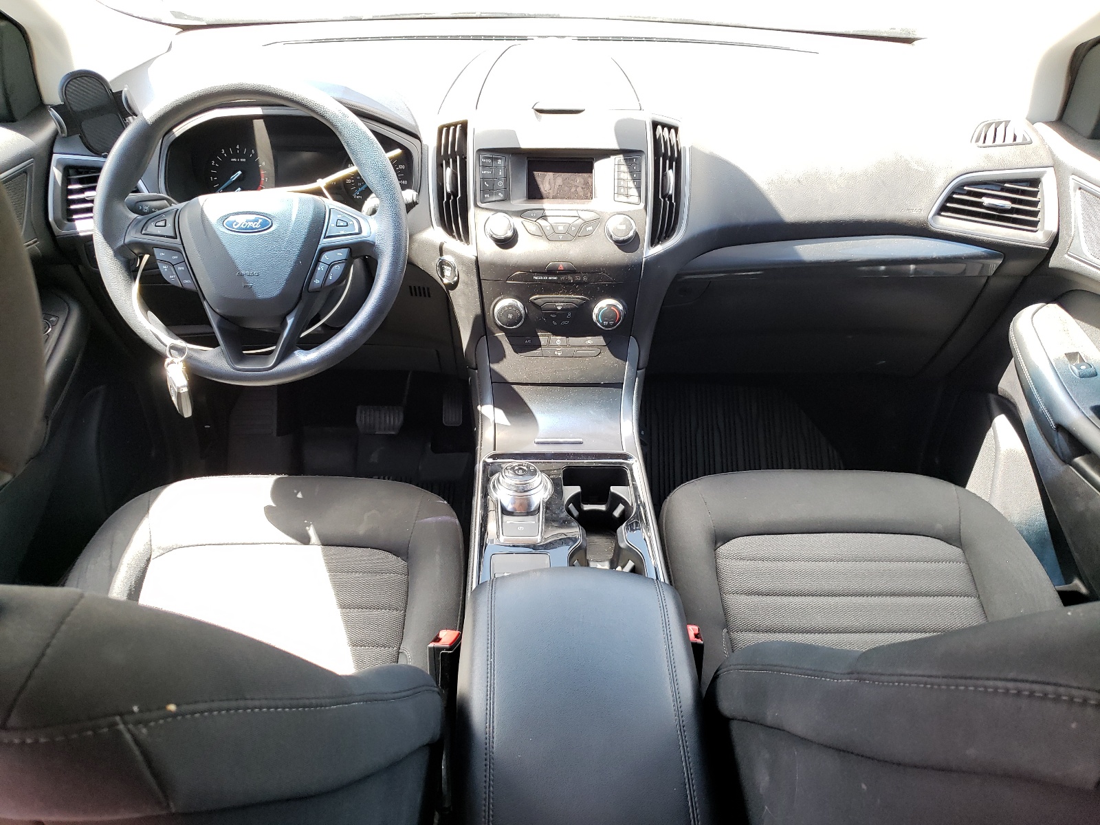 2FMPK3G92KBB43379 2019 Ford Edge Se