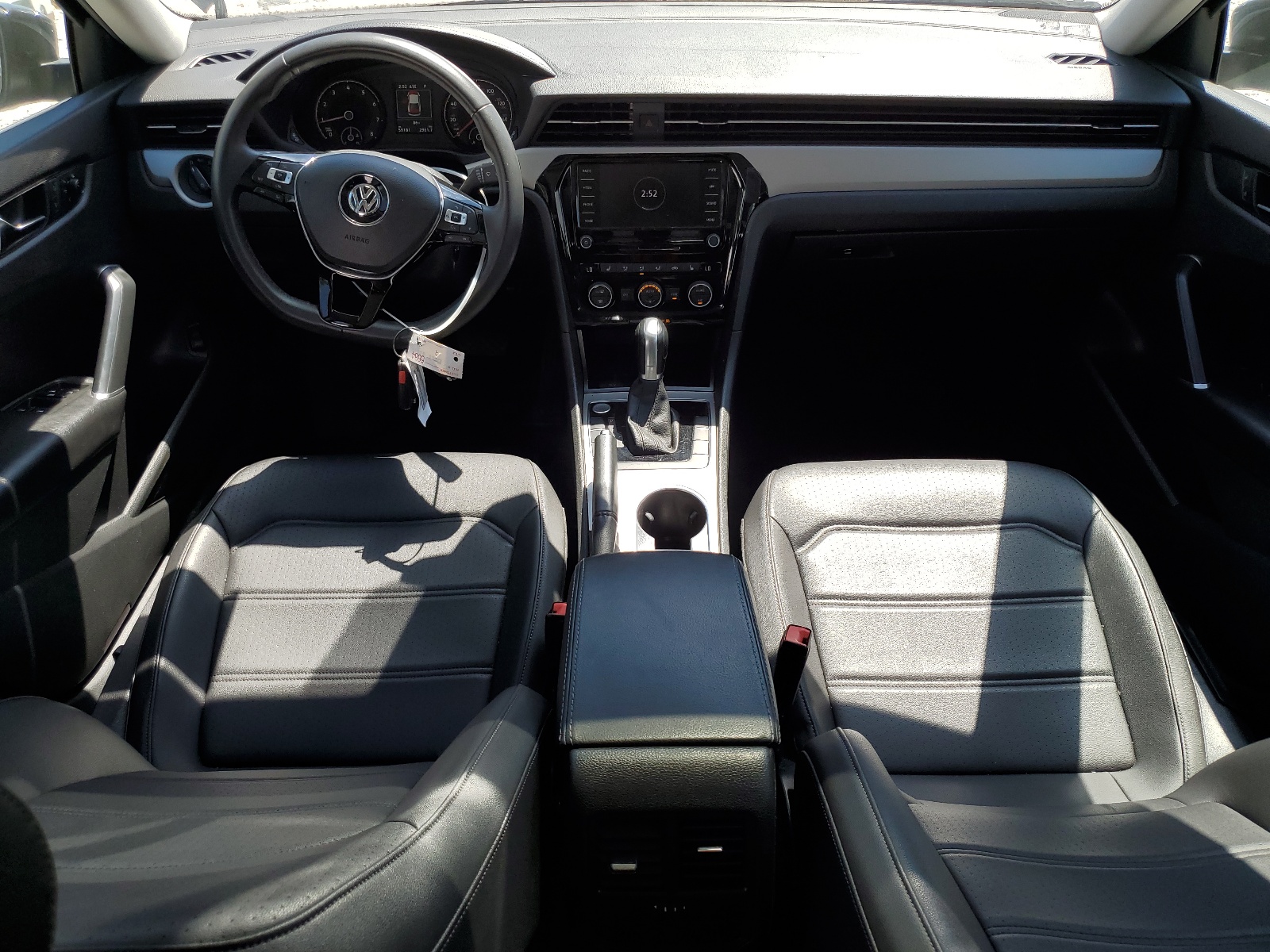 1VWSA7A39MC001690 2021 Volkswagen Passat Se