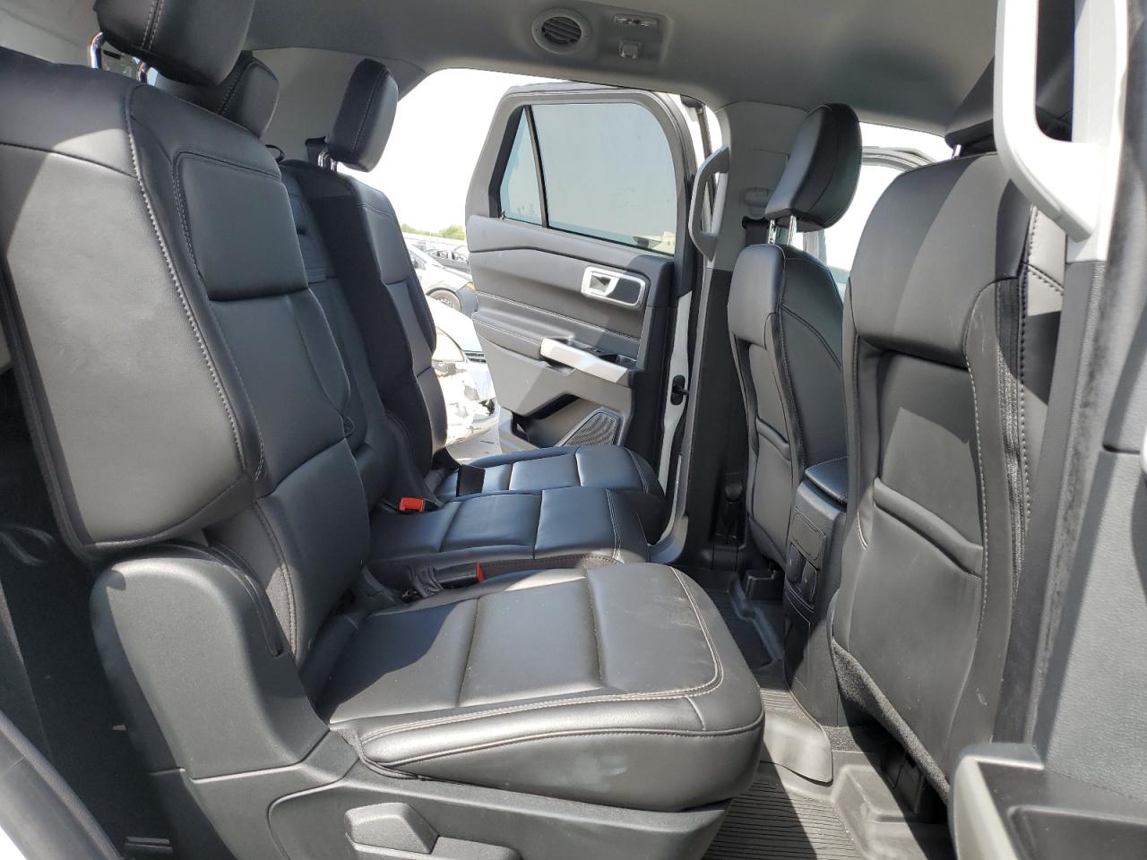 2022 Ford Explorer Xlt VIN: 1FMSK8DH0NGB53800 Lot: 65039304