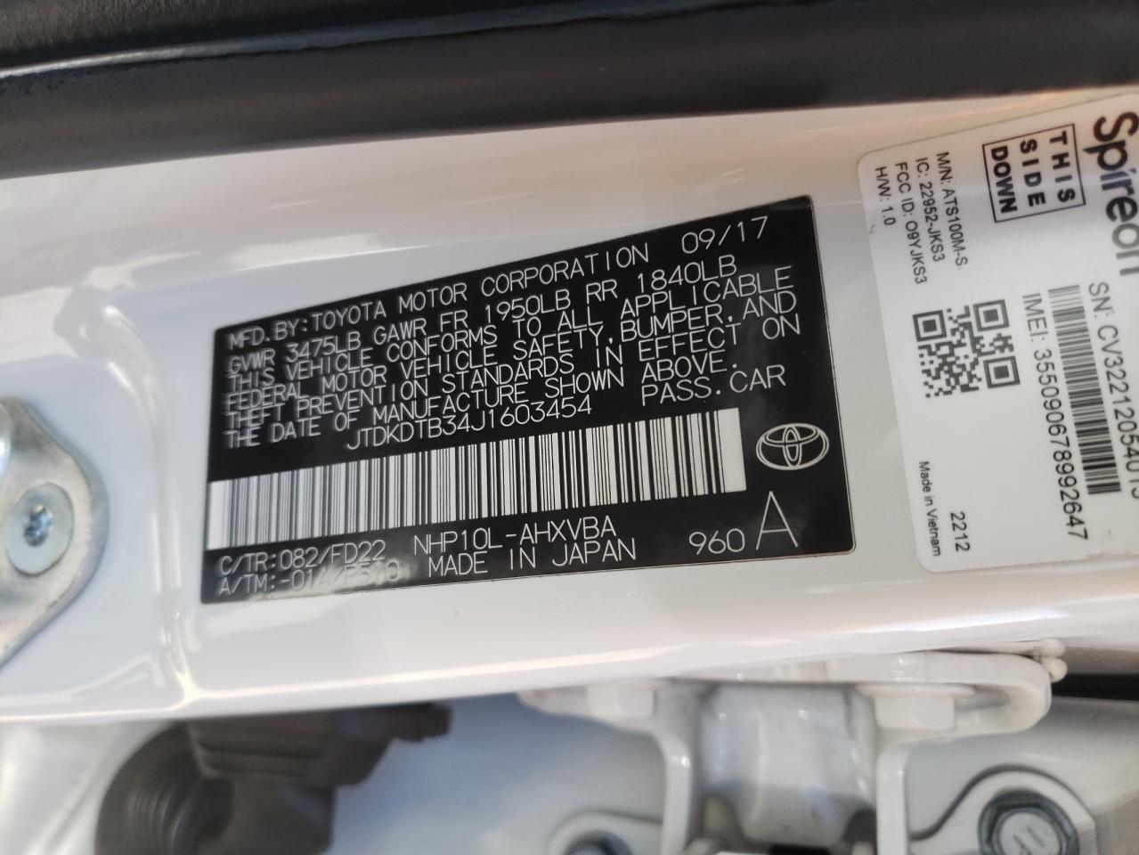 JTDKDTB34J1603454 2018 Toyota Prius C