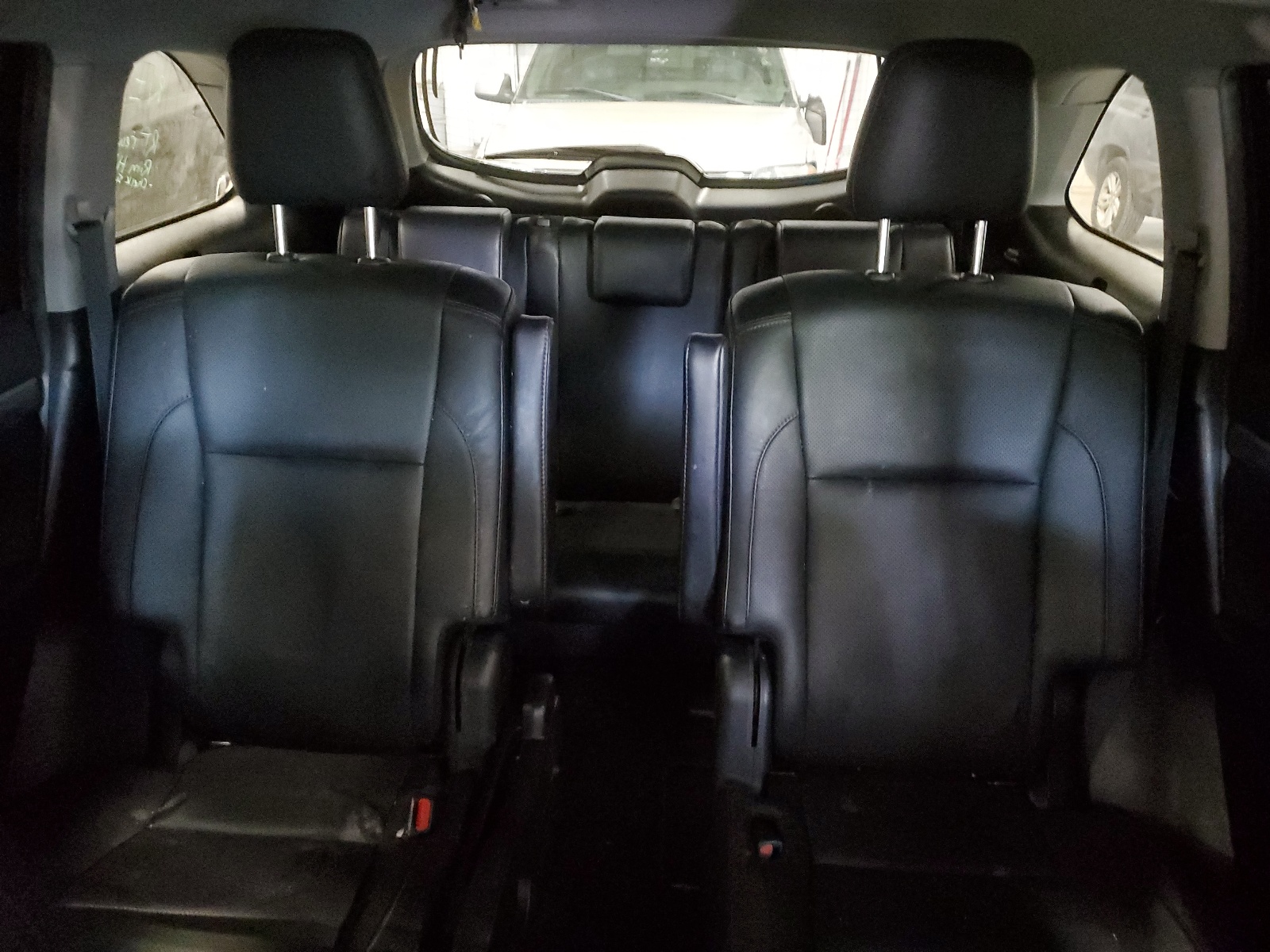 5TDDZRFHXKS741331 2019 Toyota Highlander Limited