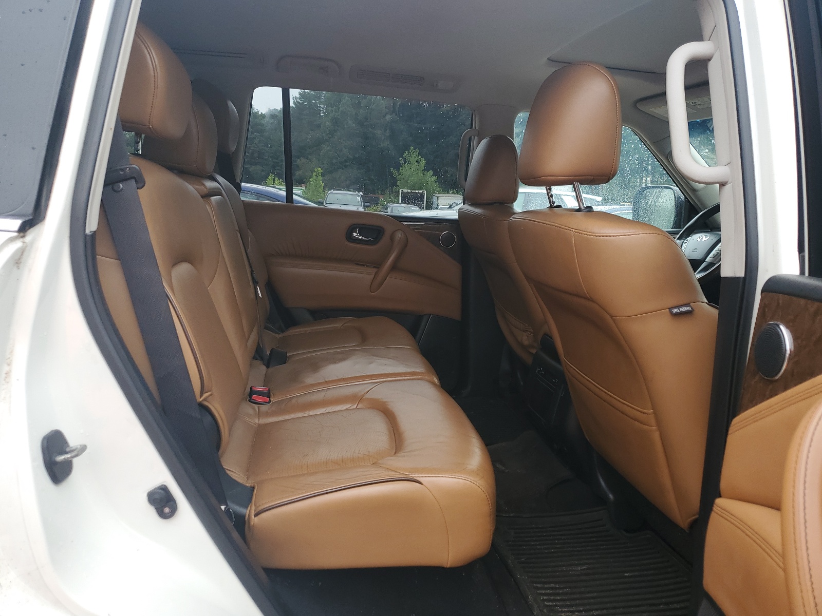 2016 Infiniti Qx80 vin: JN8AZ2NC5G9400686