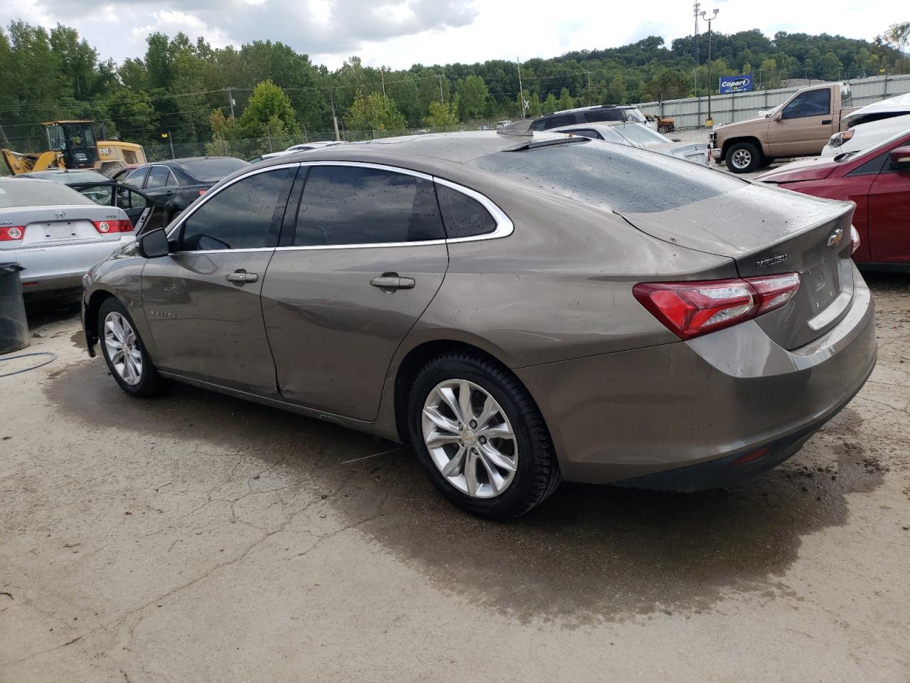 1G1ZD5ST5LF022425 2020 CHEVROLET MALIBU - Image 2