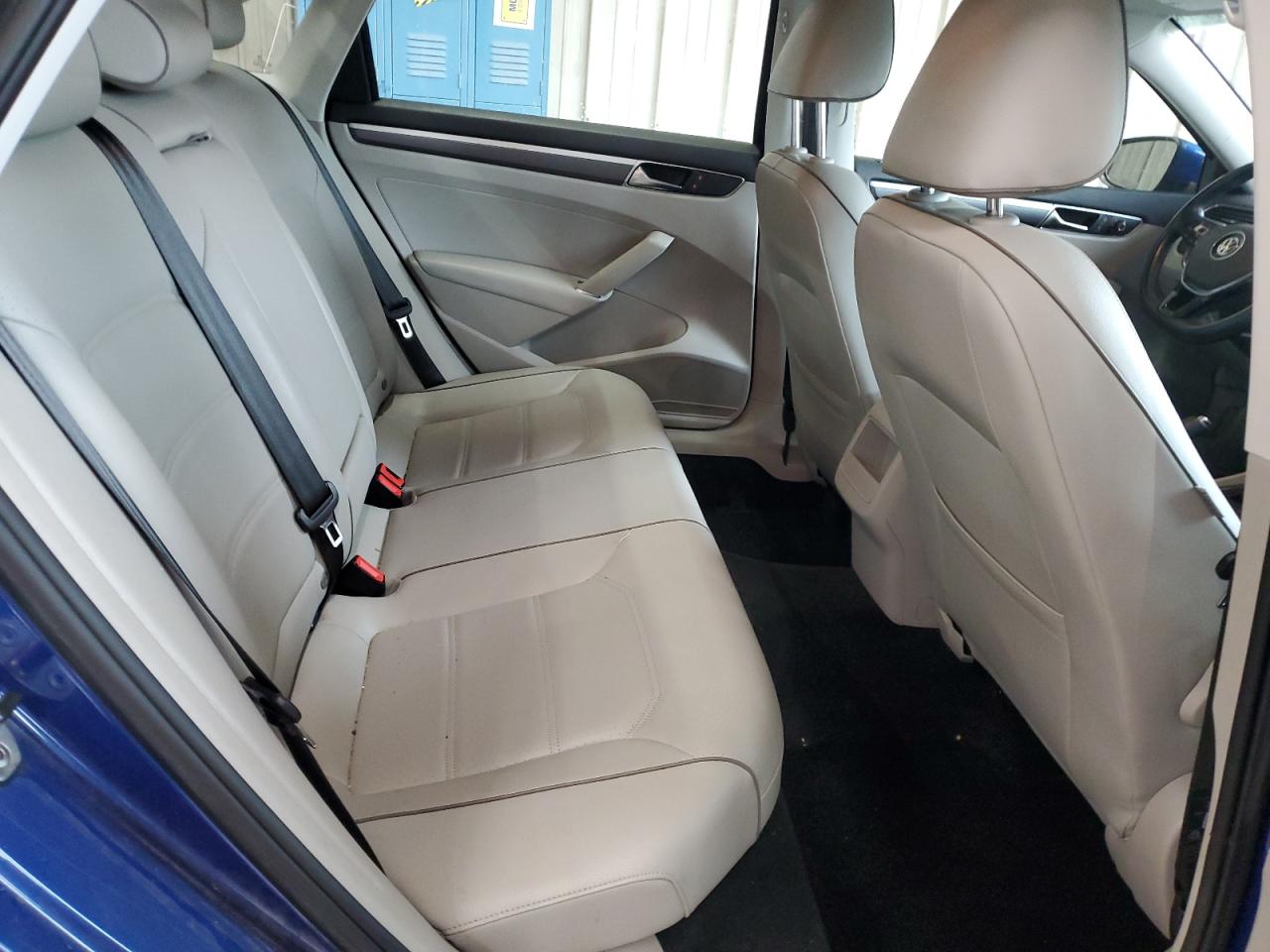 2017 Volkswagen Passat R-Line VIN: 1VWDT7A37HC050394 Lot: 65619474