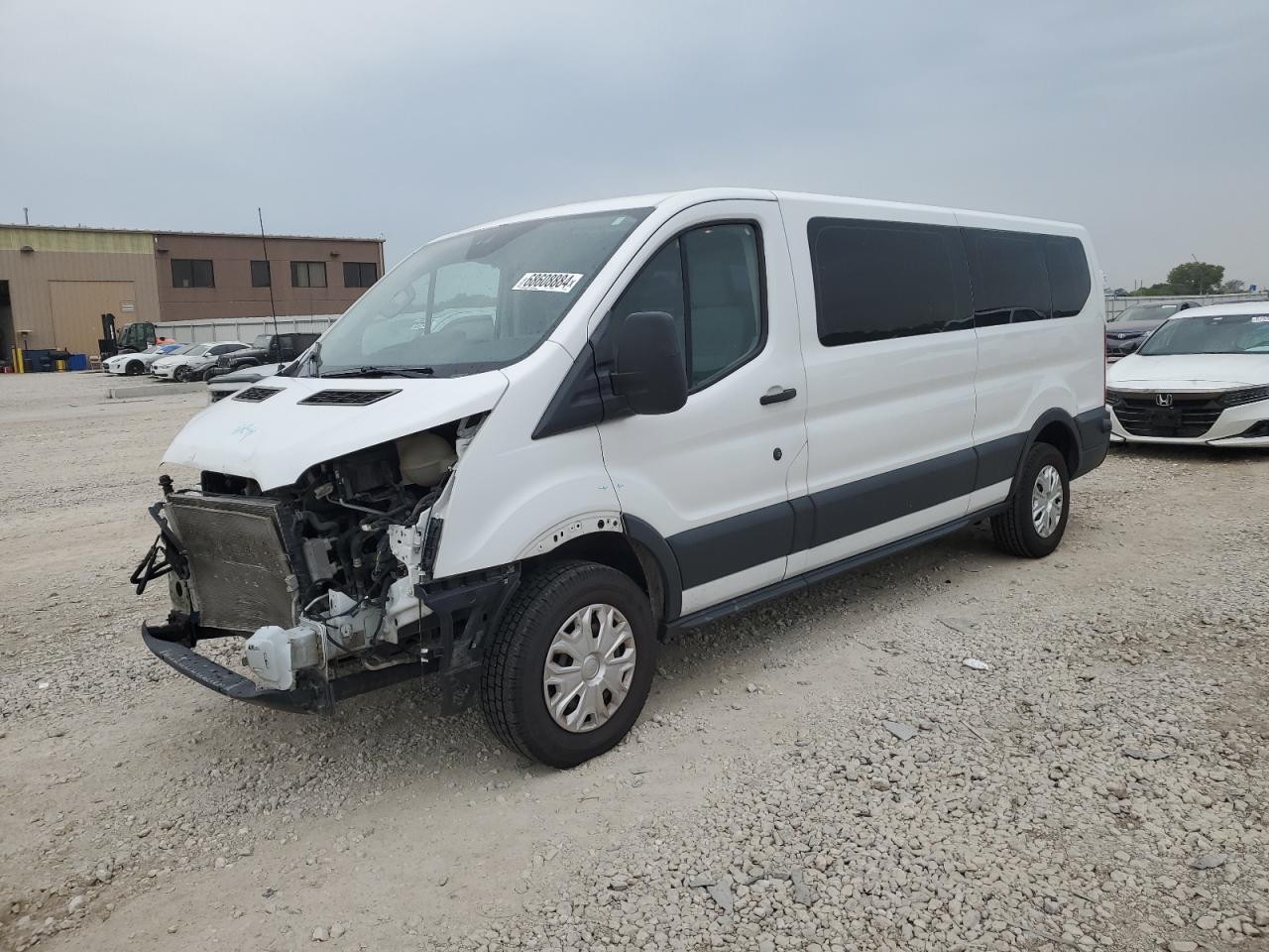 2015 Ford Transit T-350 for Sale in Kansas City, KS - Front End