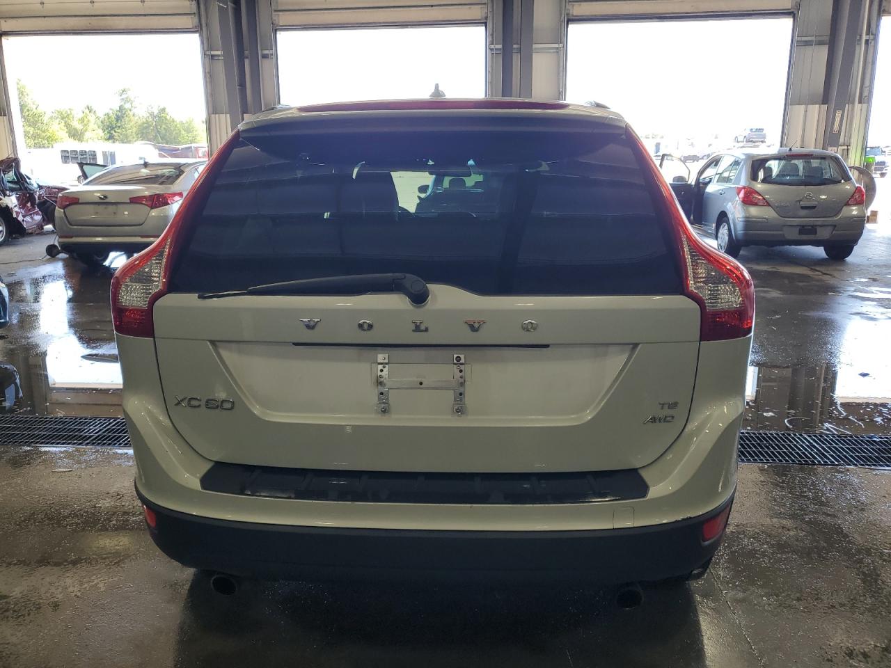 2010 Volvo Xc60 T6 VIN: YV4992DZ8A2111996 Lot: 69605924