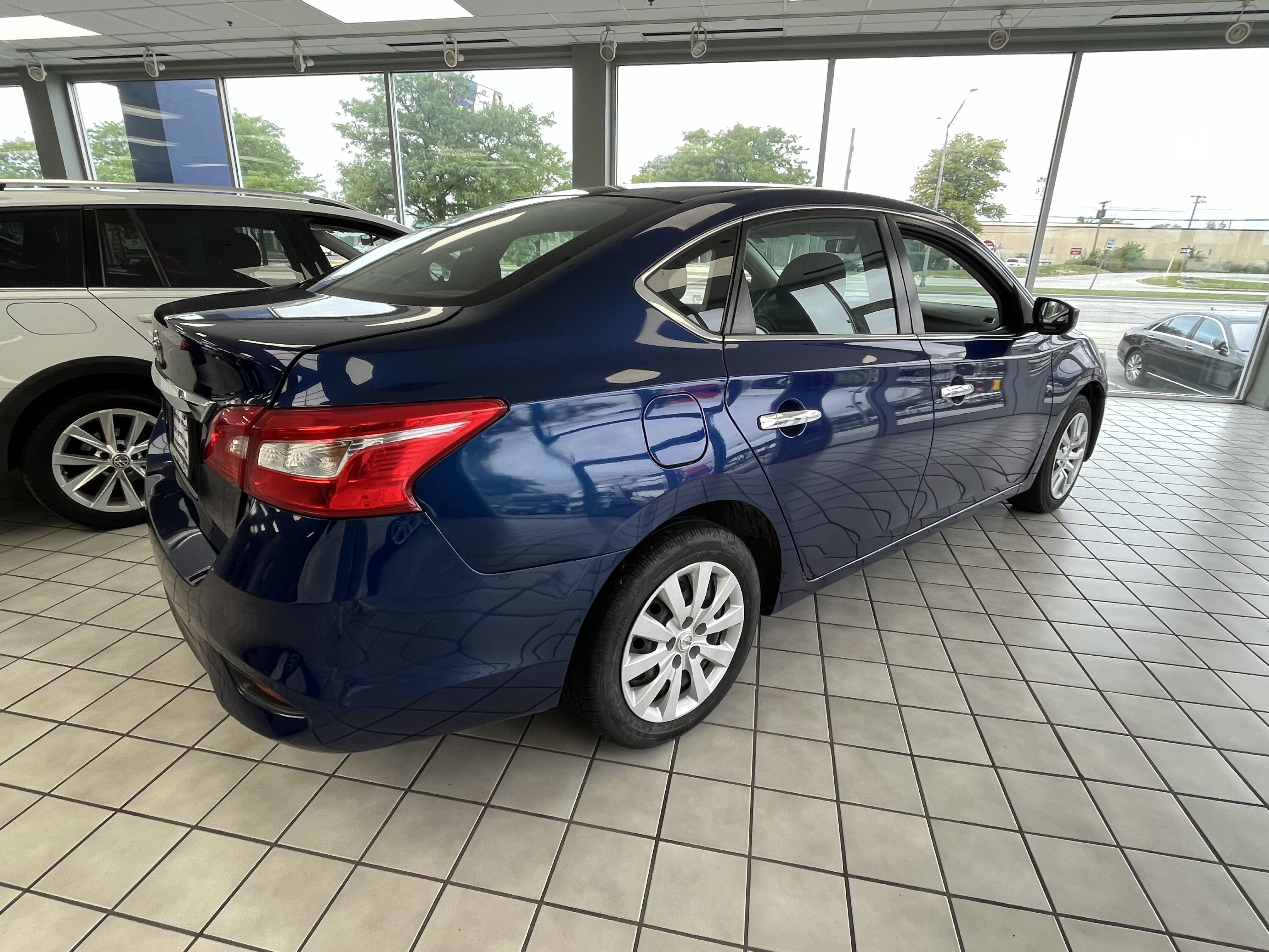 2019 Nissan Sentra S vin: 3N1AB7AP7KY357321