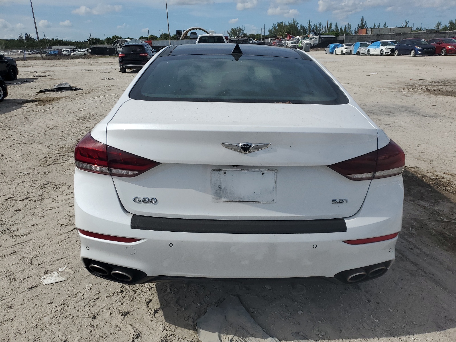 KMTFN4JB5KU305560 2019 Genesis G80 Base