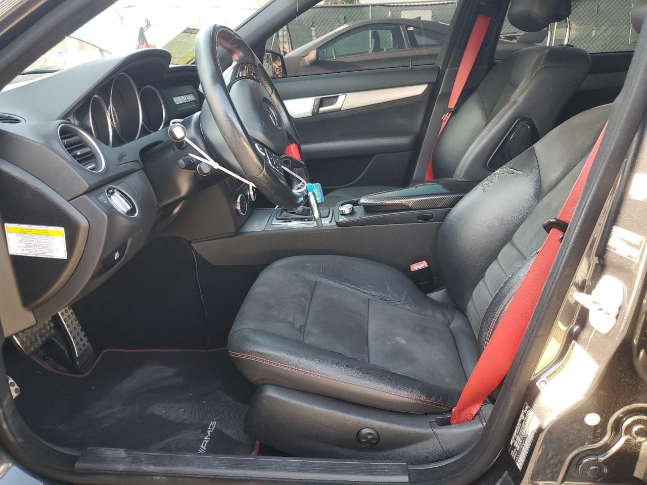 2013 Mercedes-Benz C 250 VIN: WDDGF4HB0DR270329 Lot: 68024984