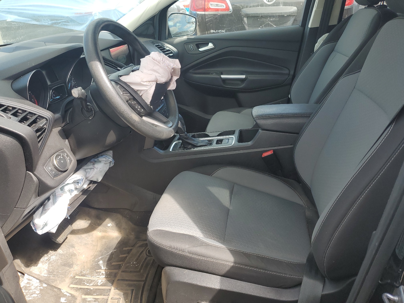 1FMCU9GD7KUB61435 2019 Ford Escape Se