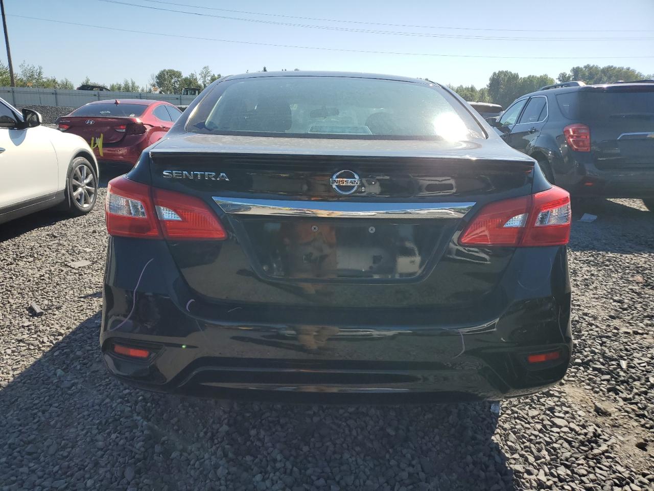 3N1AB7AP0JY251419 2018 Nissan Sentra S