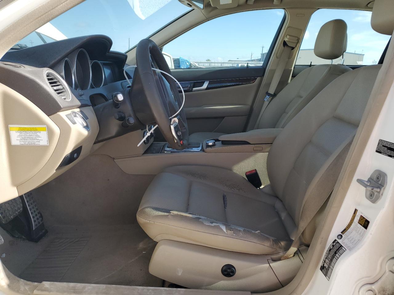 2013 Mercedes-Benz C 250 VIN: WDDGF4HB5DG137769 Lot: 67578104