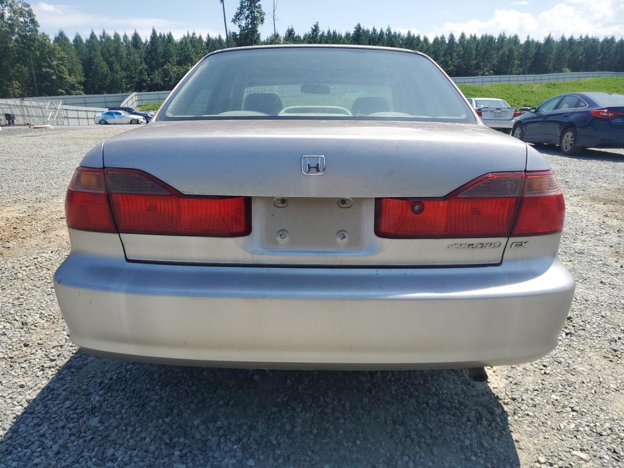 1HGCG5651XA122929 1999 Honda Accord Ex