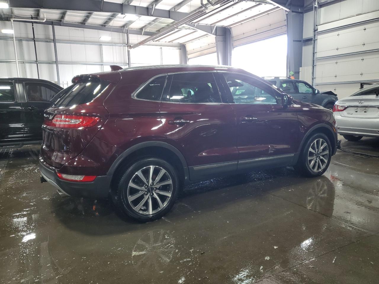 5LMCJ3D98KUL02399 2019 Lincoln Mkc Reserve