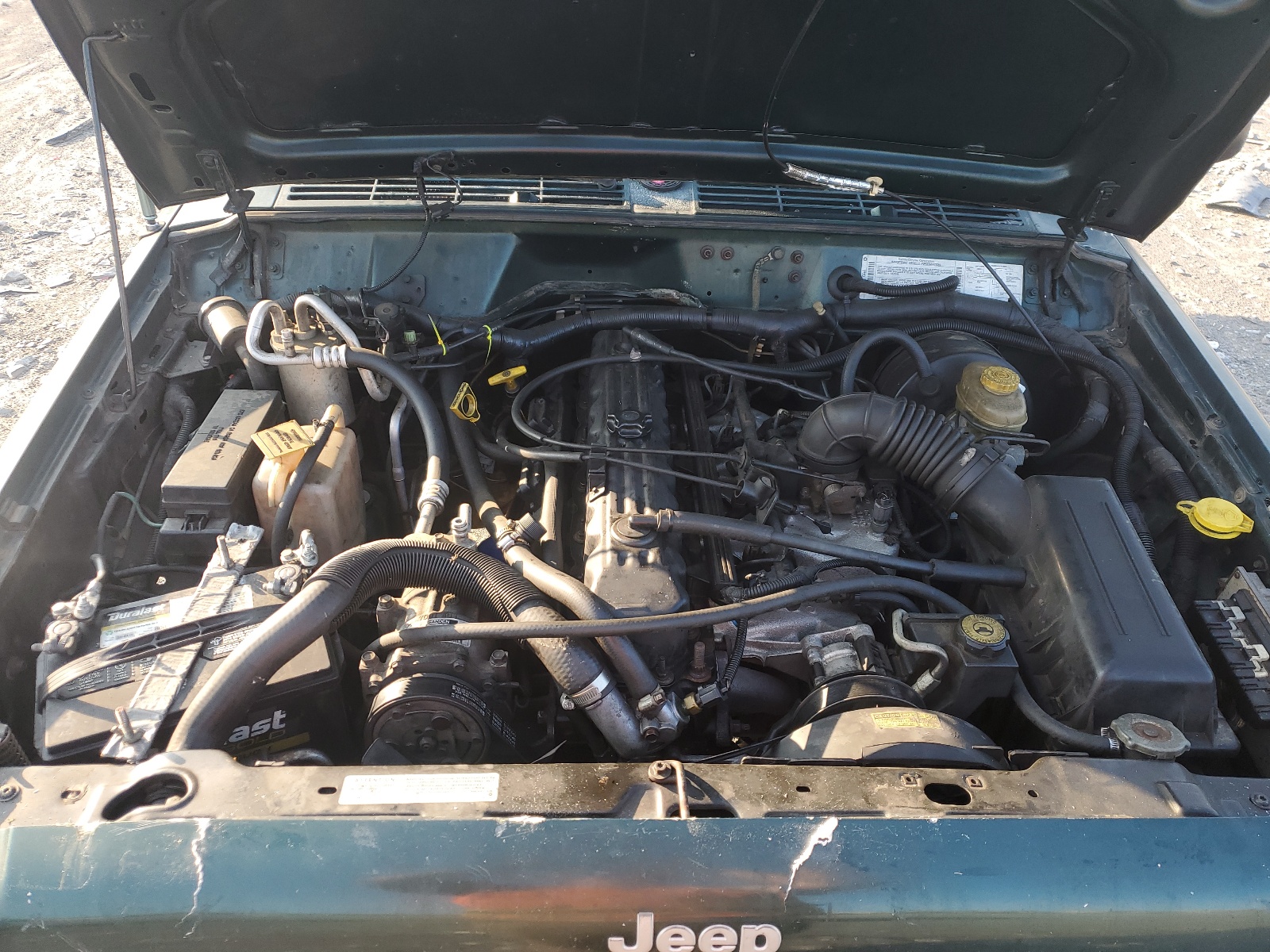 1J4FF48S81L630526 2001 Jeep Cherokee Sport