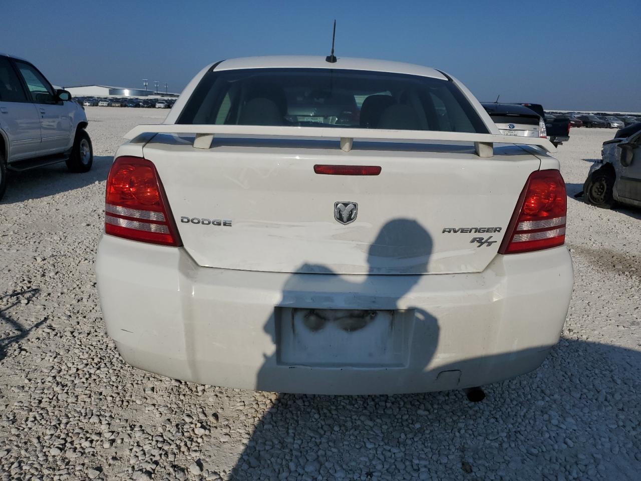 2010 Dodge Avenger R/T VIN: 1B3CC5FB5AN220850 Lot: 64391834