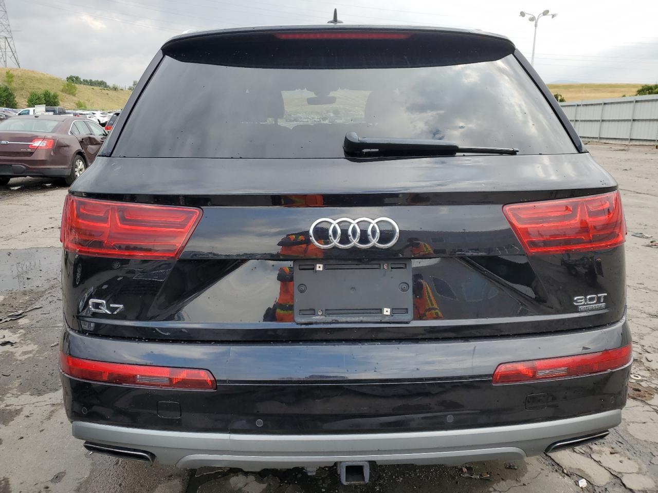 2017 Audi Q7 Premium Plus VIN: WA1LAAF70HD007047 Lot: 66557664