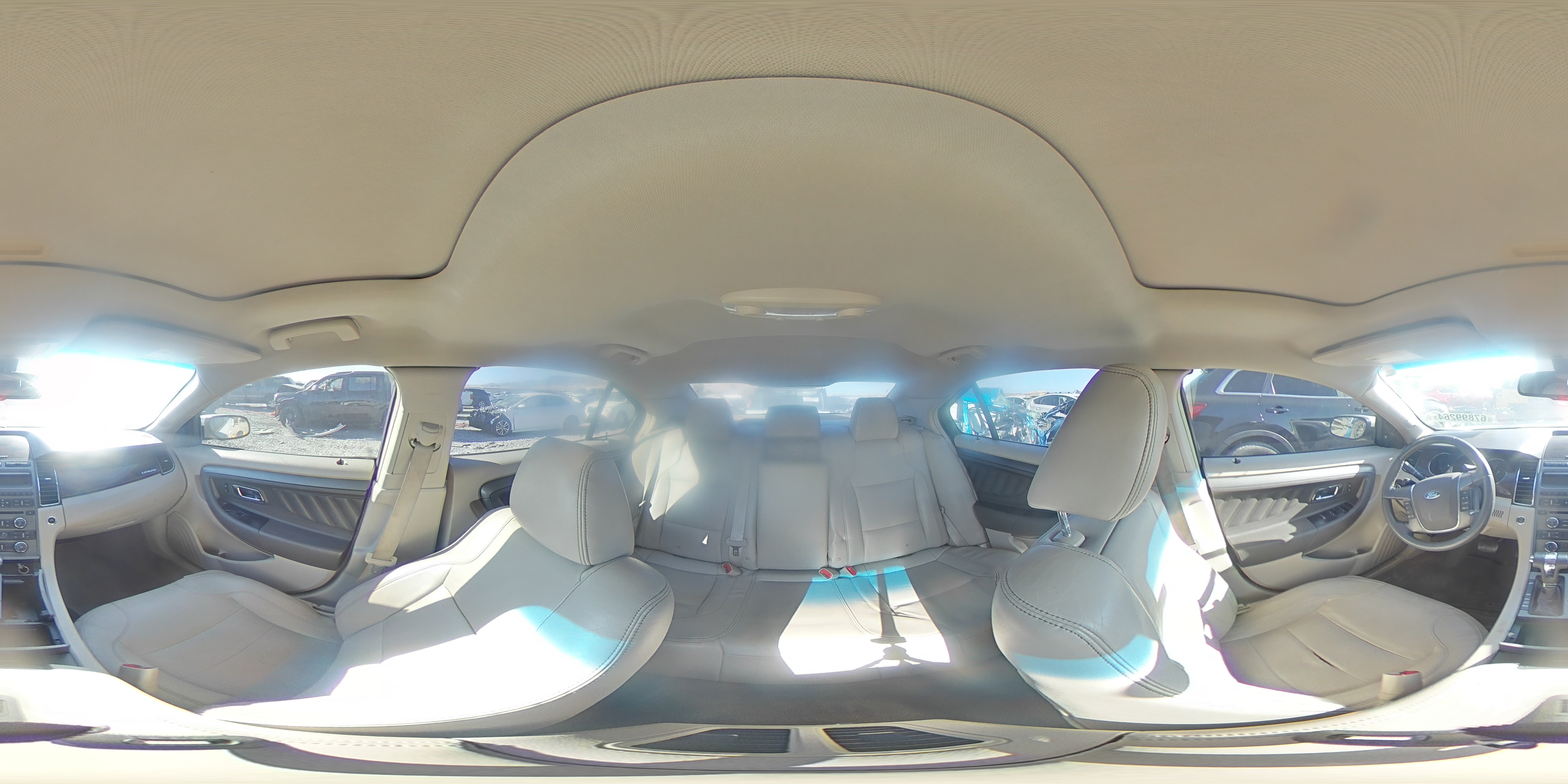 2011 Ford Taurus - Image 12