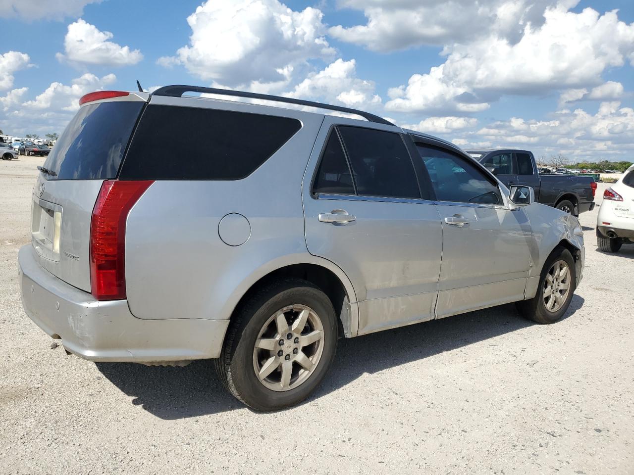 2007 Cadillac SRX - Image 3