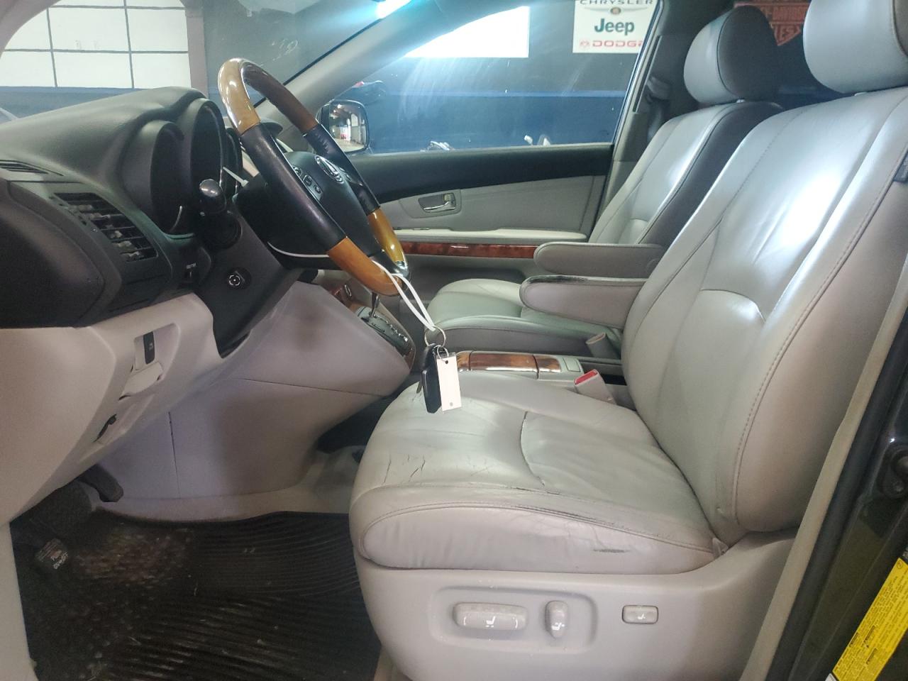 2007 Lexus Rx 350 VIN: 2T2HK31U07C027680 Lot: 65608414