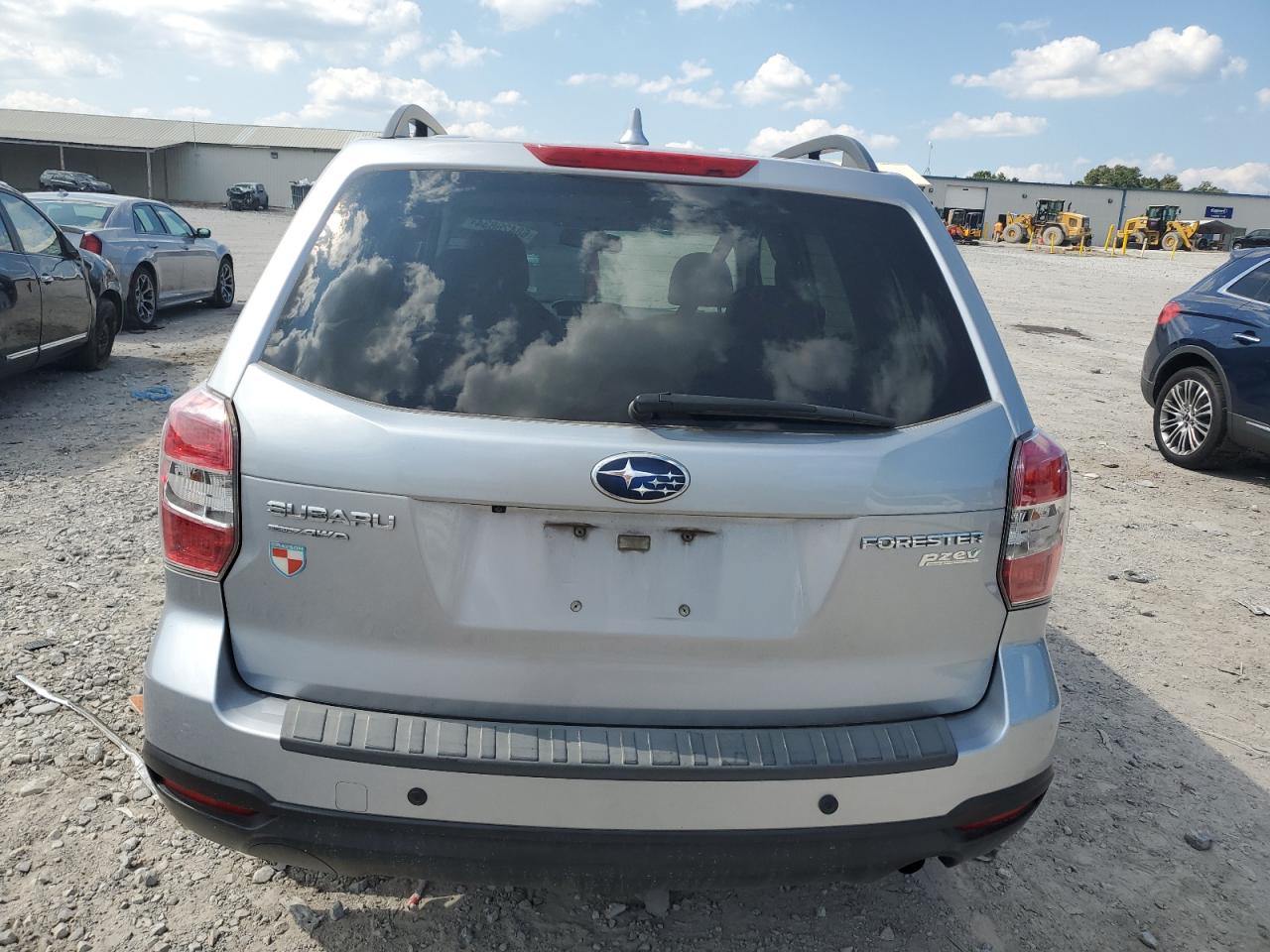 JF2SJADC9GH532215 2016 Subaru Forester 2.5I Premium