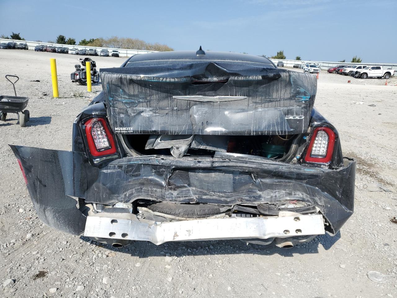 2C3CCAAG1JH279269 2018 Chrysler 300 Touring