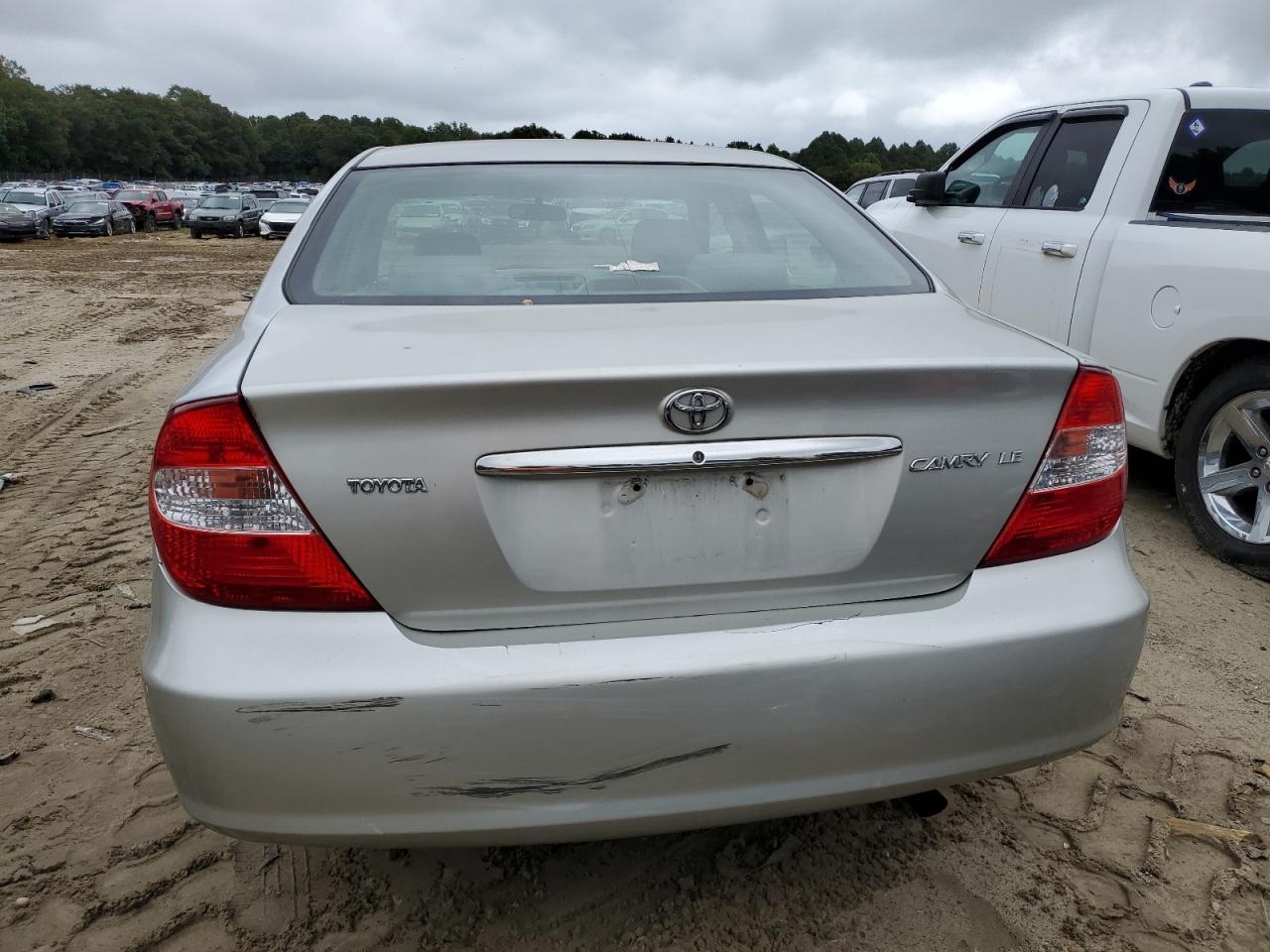 2003 Toyota Camry Le VIN: 4T1BE32K13U258692 Lot: 69207234