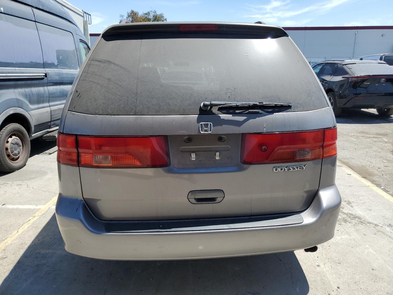 2000 Honda Odyssey Ex VIN: 2HKRL1867YH584425 Lot: 65487394