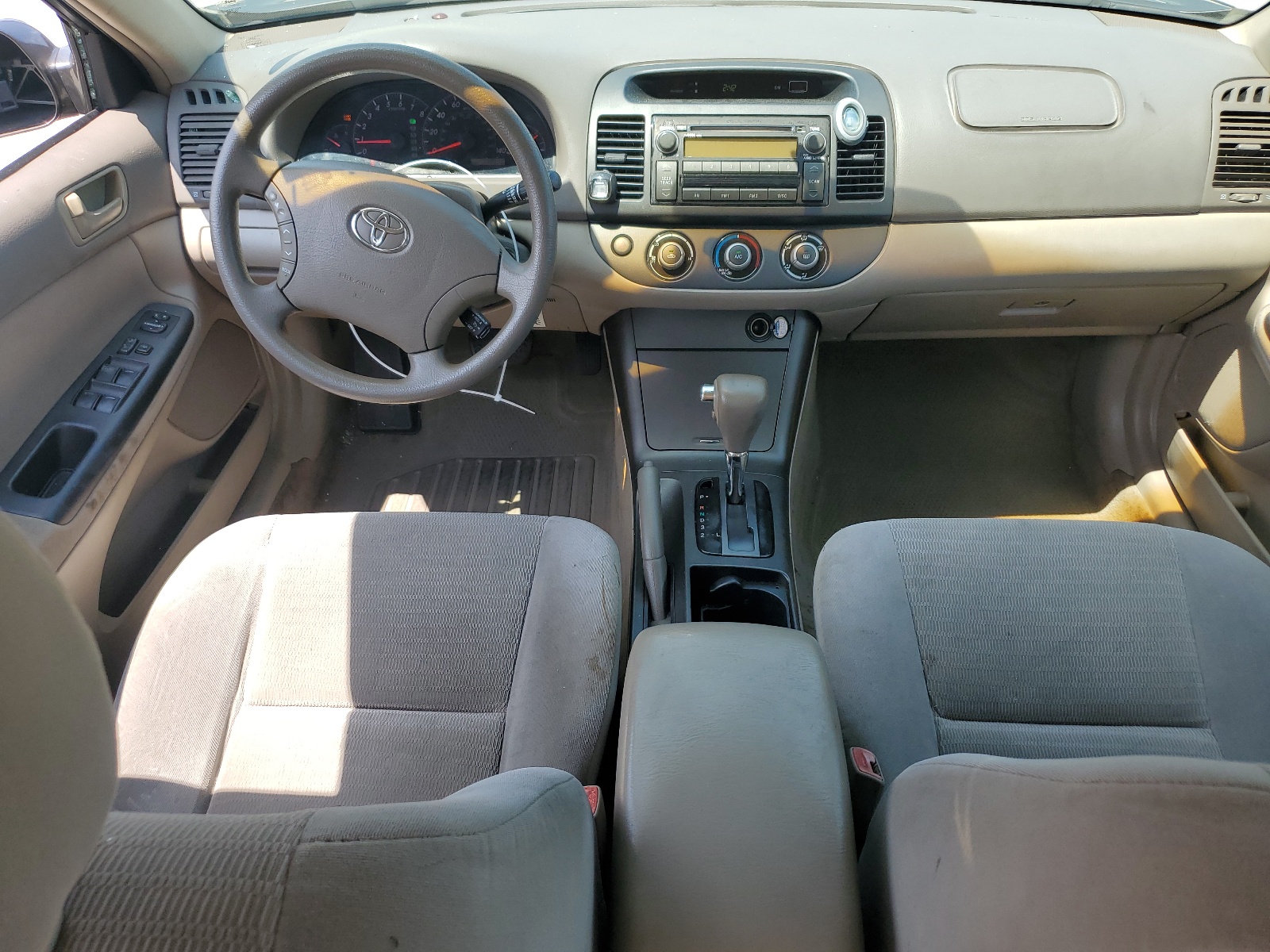 4T1BE32K75U600214 2005 Toyota Camry Le