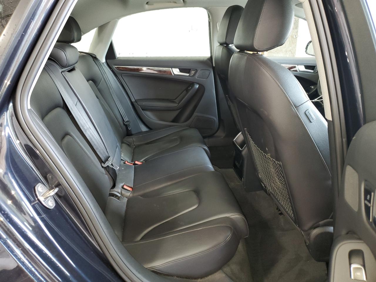 2014 Audi A4 Premium VIN: WAUBFAFL0EN013529 Lot: 65176954