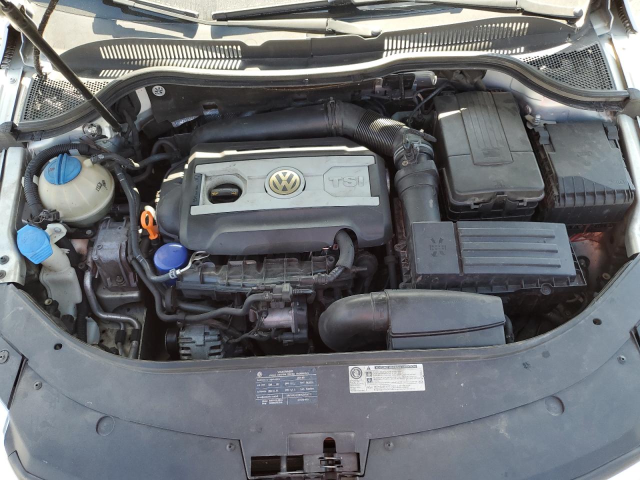2009 Volkswagen Passat CC - Image 12