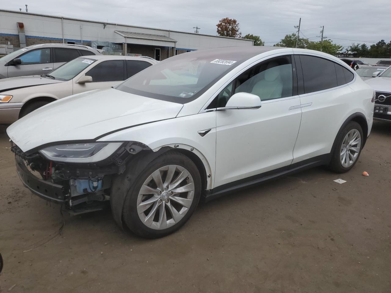 5YJXCBE28HF067714 2017 TESLA MODEL X - Image 1