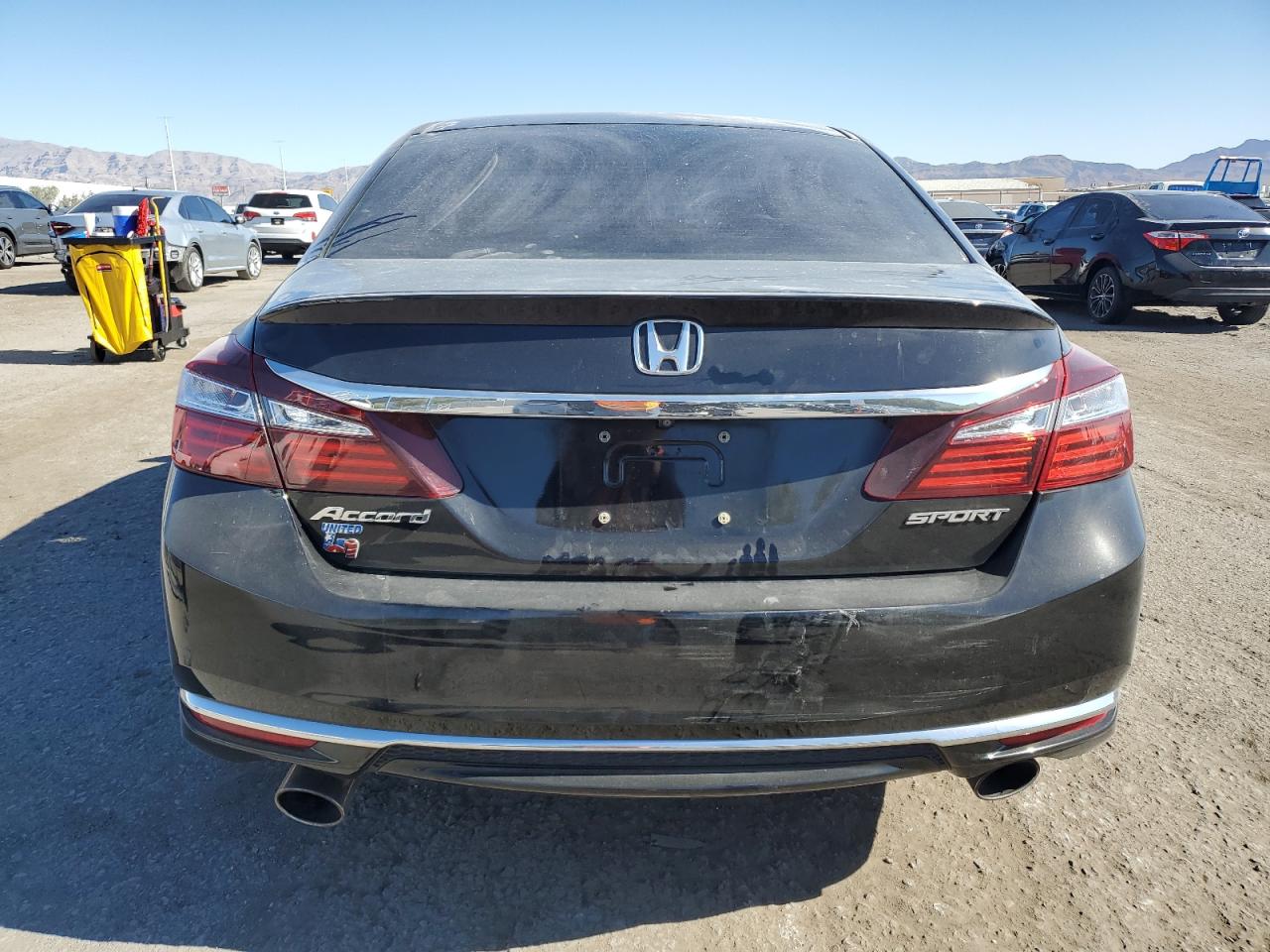 2017 Honda Accord Sport VIN: 1HGCR2F56HA270357 Lot: 68756624