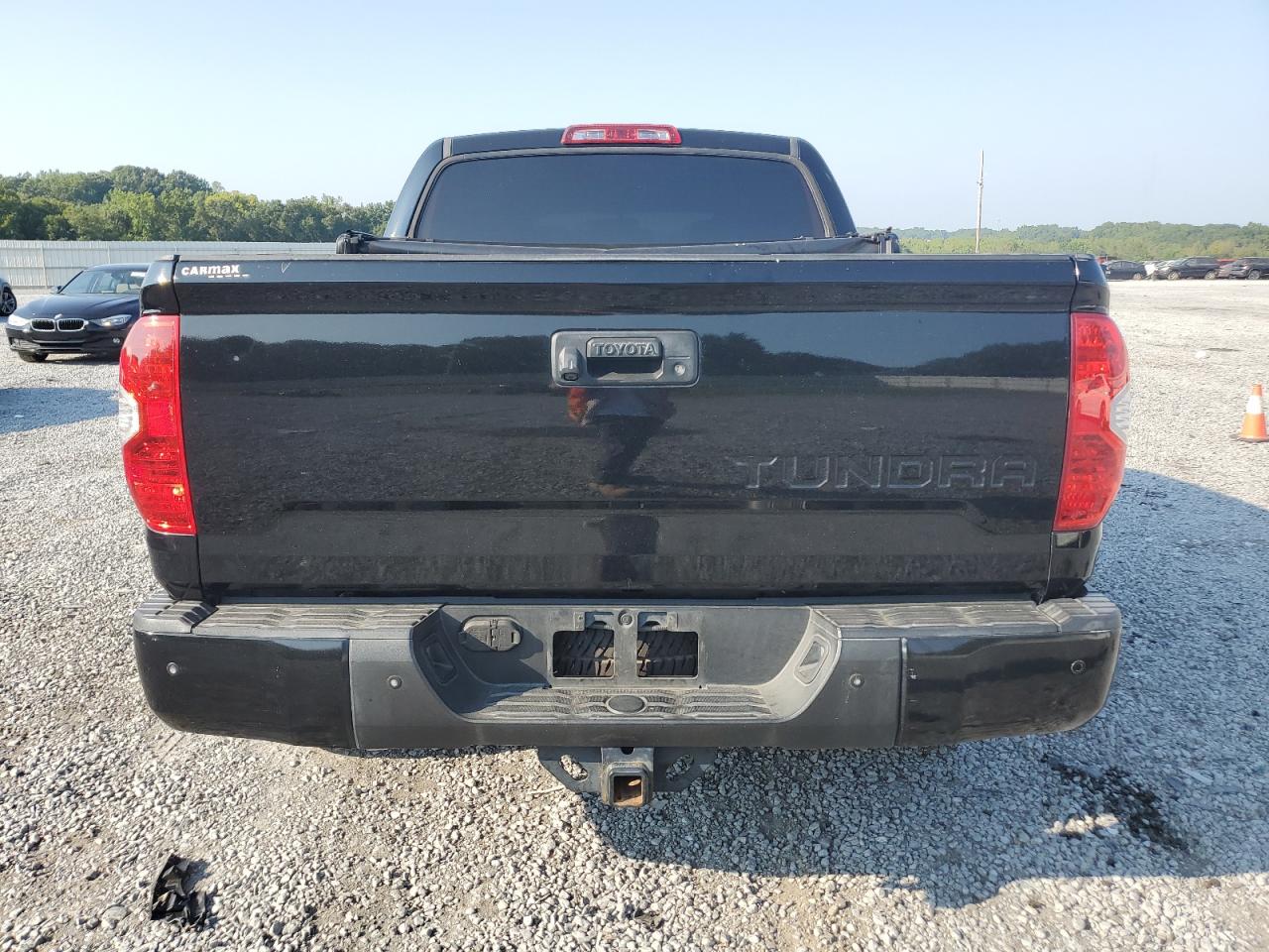 5TFDY5F18GX527535 2016 Toyota Tundra Crewmax Sr5