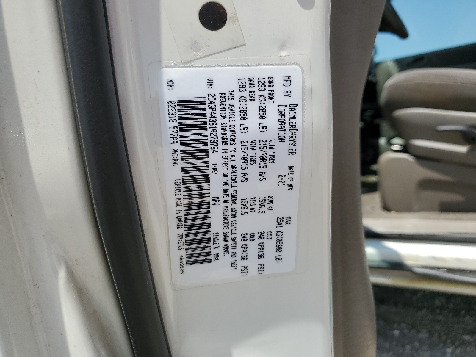 2C4GP44391R279784 2001 Chrysler Town & Country Lx