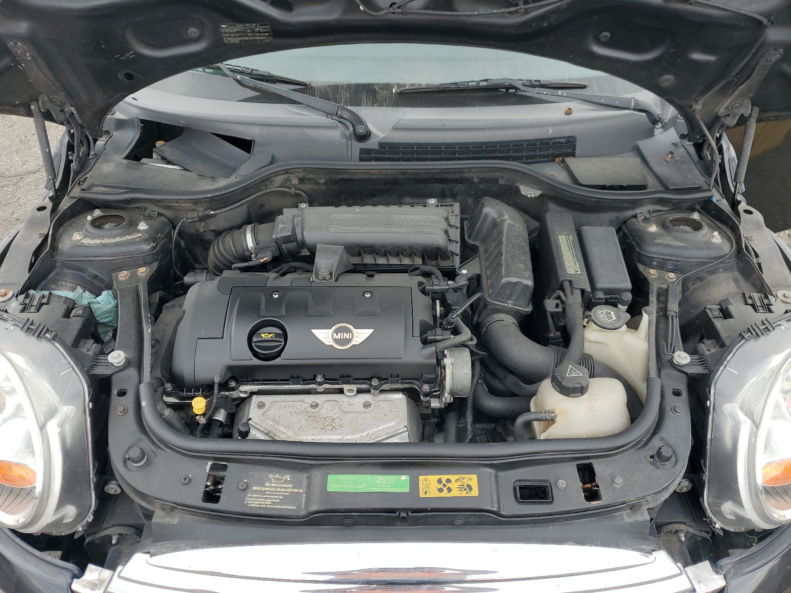 WMWMF335X9TU71607 2009 Mini Cooper