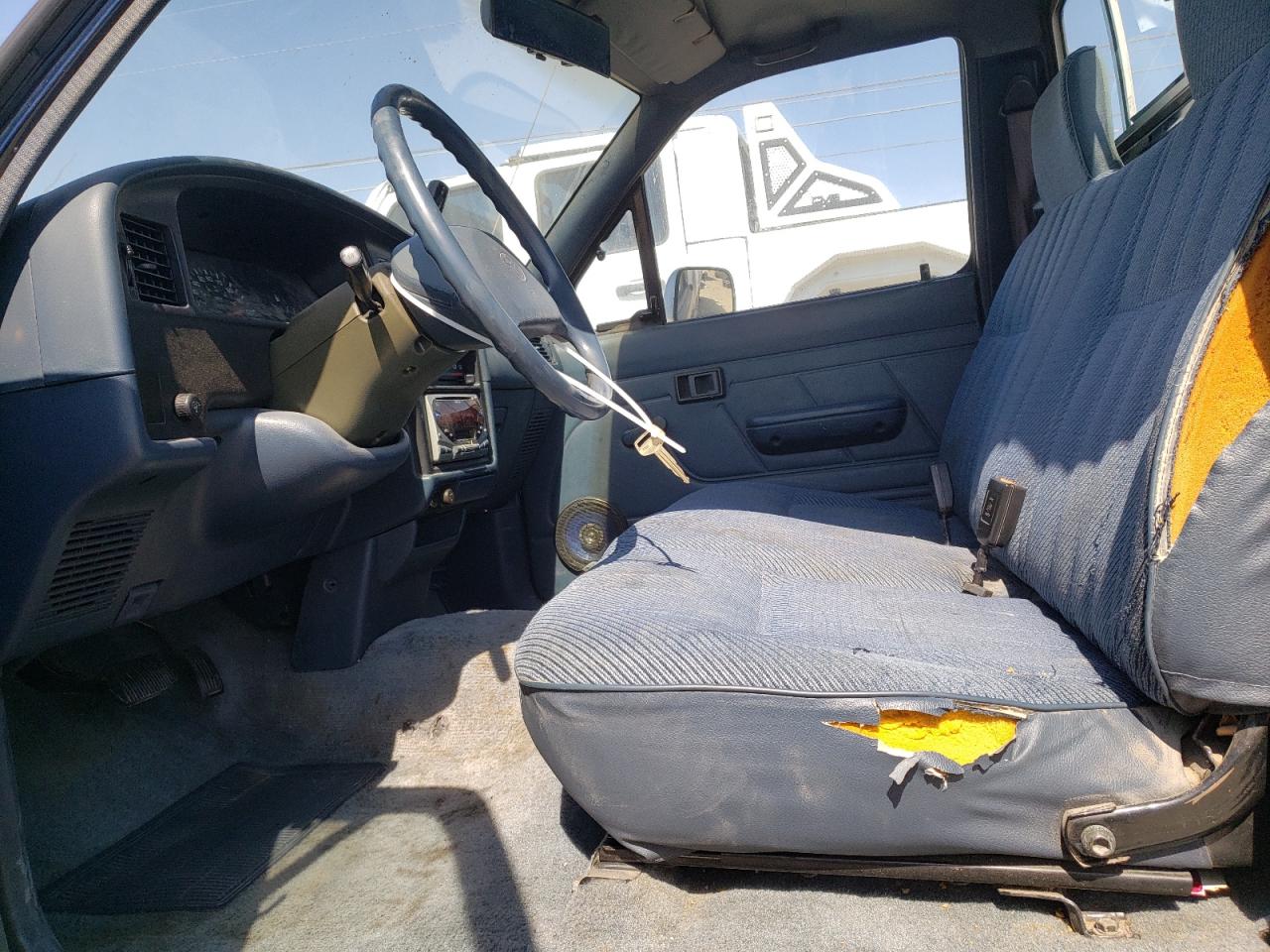 1994 Toyota Pickup 1/2 Ton Short Wheelbase Dx VIN: JT4RN81P4R5193479 Lot: 66232374