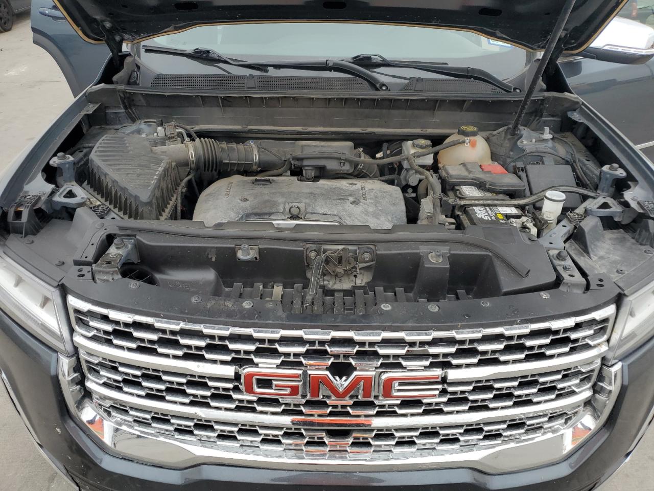 1GKKNKLA1LZ126527 2020 GMC Acadia Sle