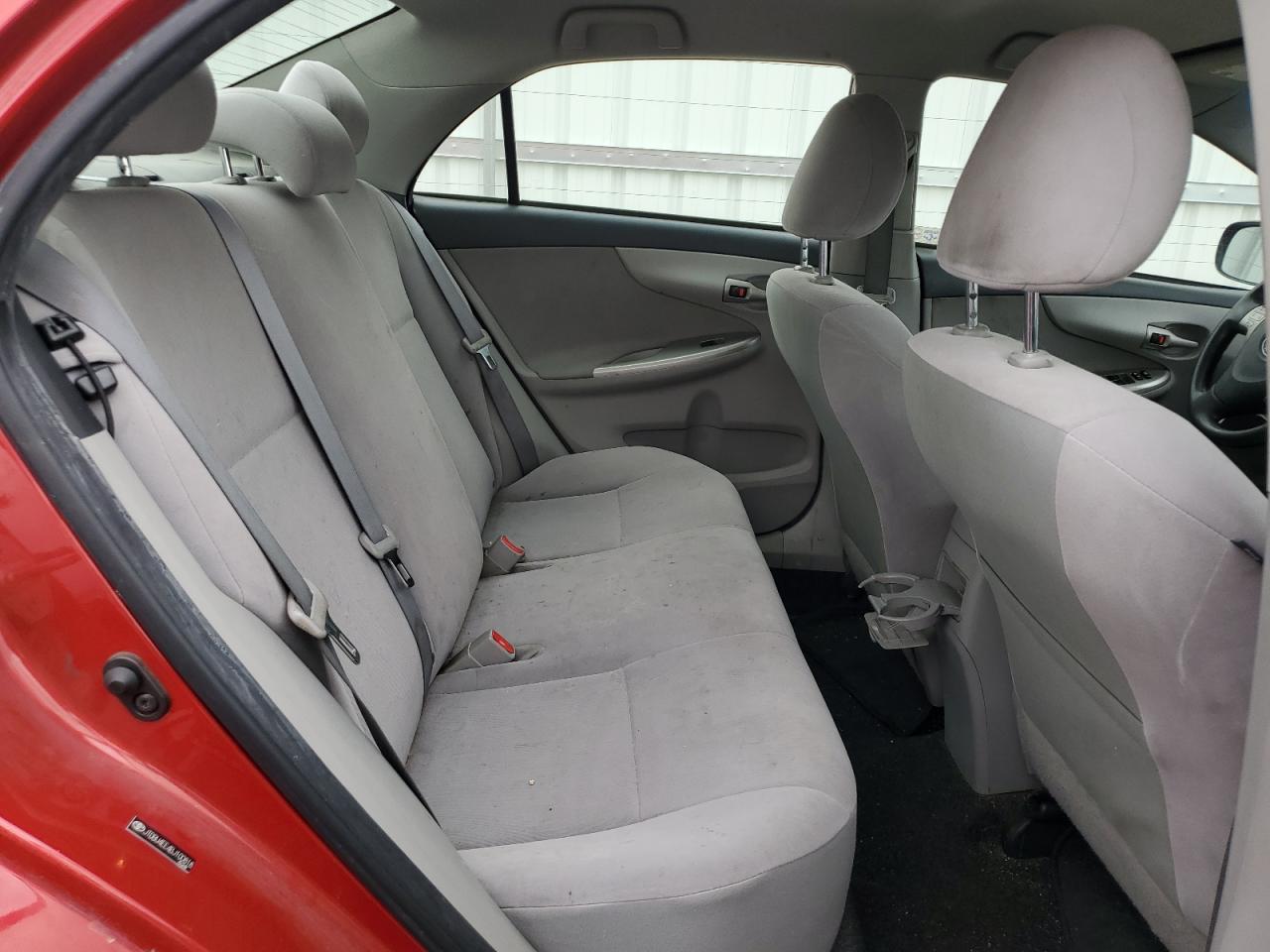 2011 Toyota Corolla Base VIN: JTDBU4EE4BJ100818 Lot: 67952474