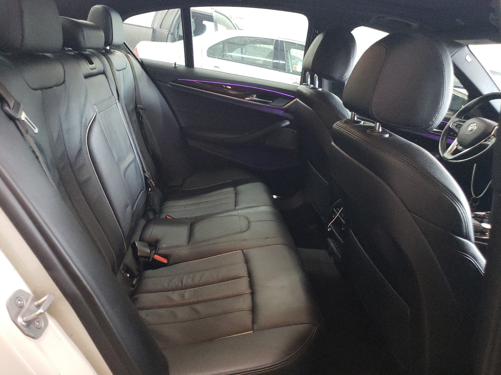 WBAJE7C50JWC57129 2018 BMW 540 Xi