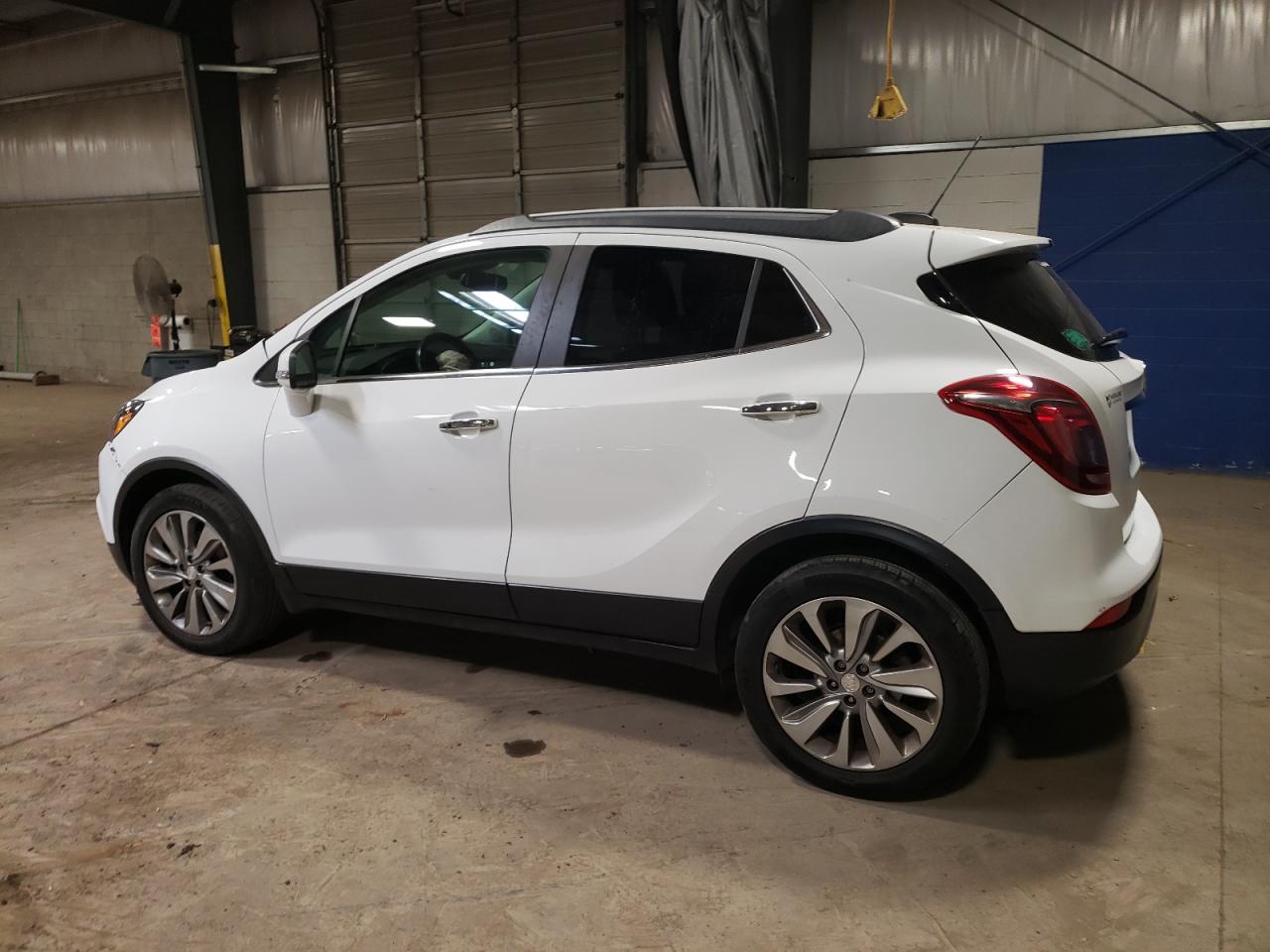 KL4CJASB5KB847323 2019 BUICK ENCORE - Image 2