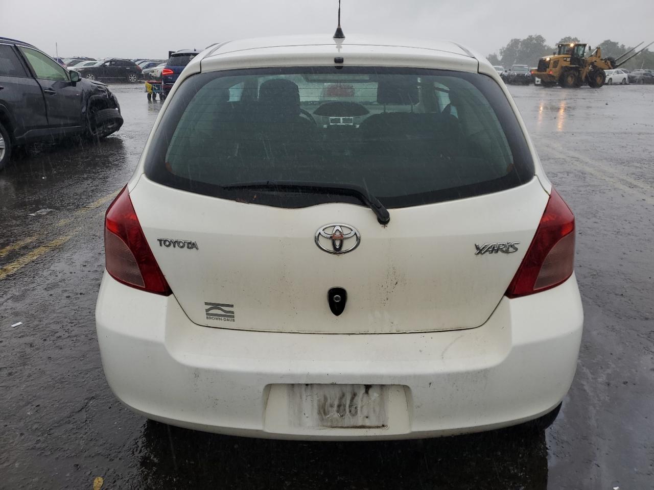 2008 Toyota Yaris VIN: JTDJT923185187593 Lot: 65489574