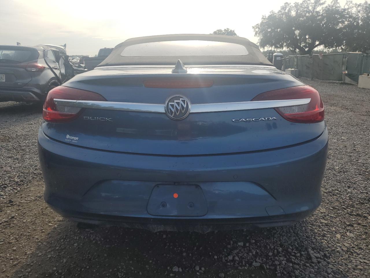 W04WT3N57GG107890 2016 Buick Cascada Premium