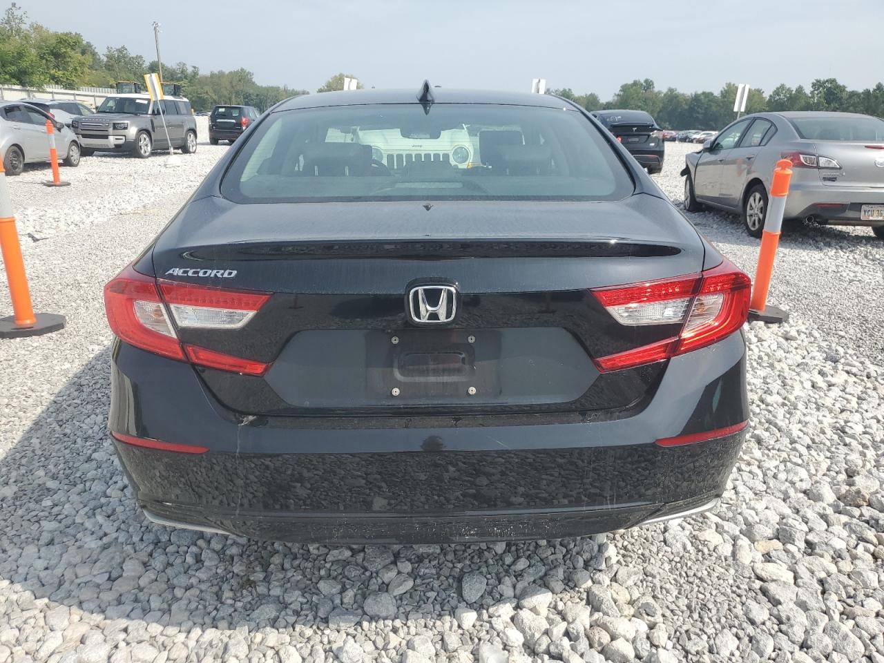 1HGCV1F50KA167836 2019 Honda Accord Exl