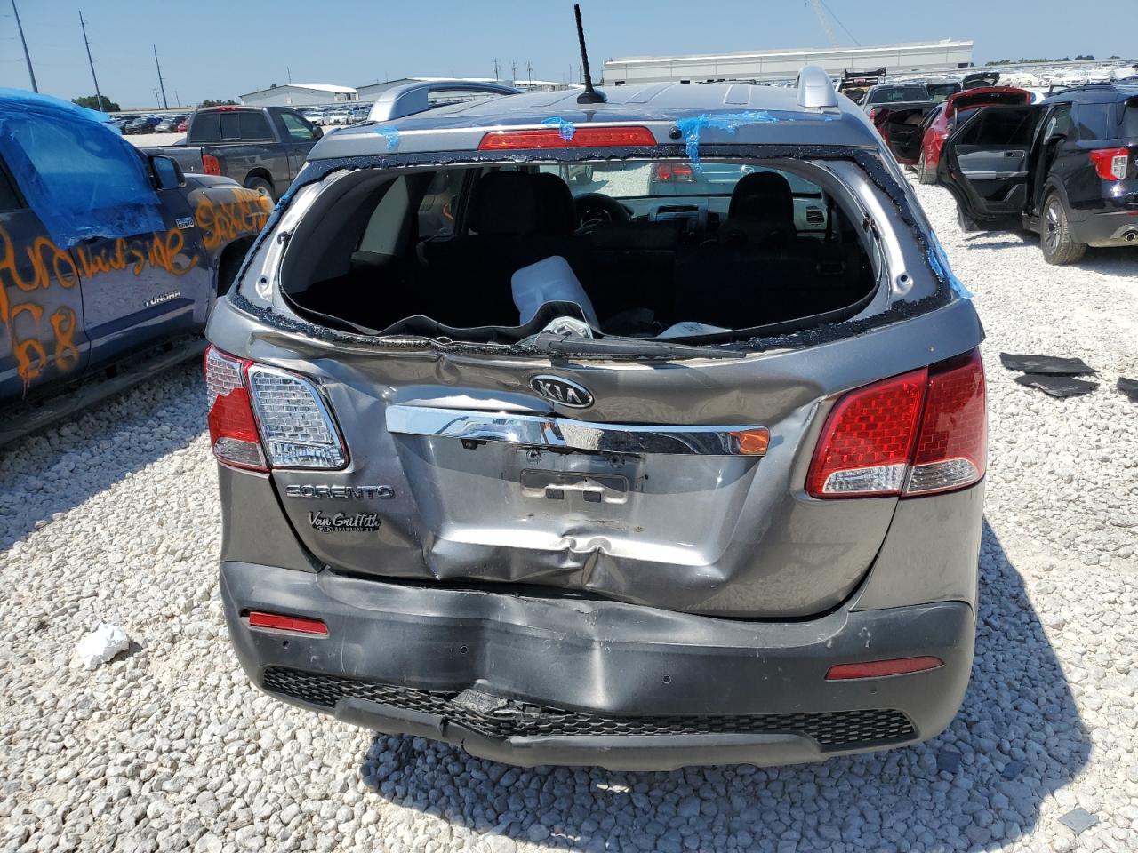 5XYKT3A68DG409593 2013 Kia Sorento Lx