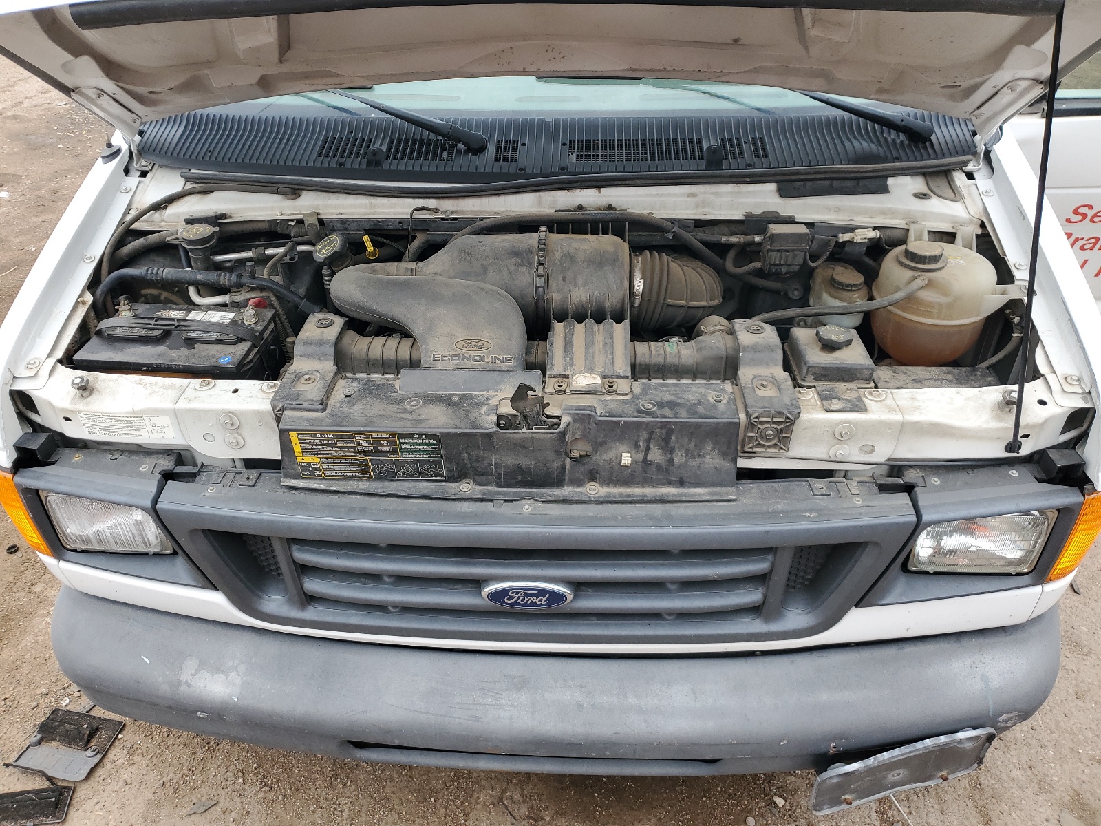 1FTRE14L24HA76040 2004 Ford Econoline E150 Van