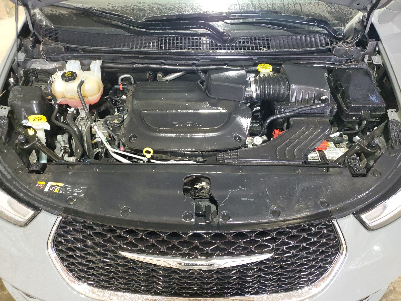 2C4RC1BG0NR178275 2022 Chrysler Pacifica Touring L