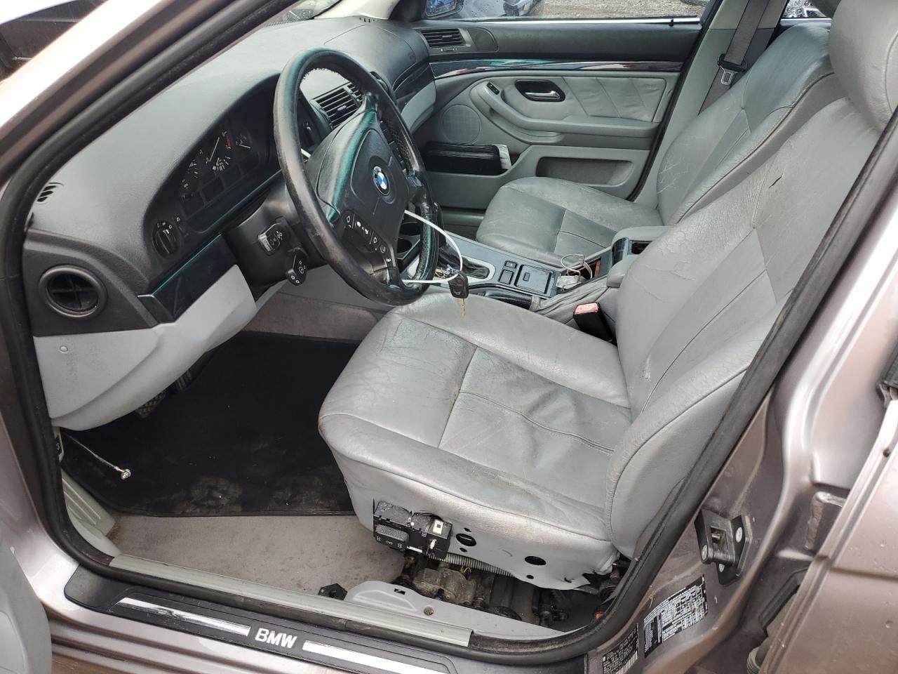 1999 BMW 528 I Automatic VIN: WBADM6339XBY32334 Lot: 65373614