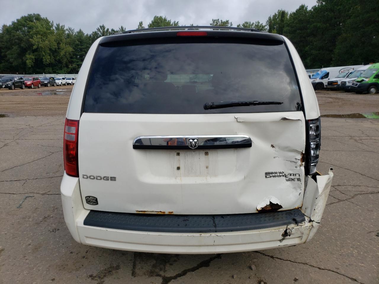 2010 Dodge Grand Caravan Sxt VIN: 2D4RN5D10AR482682 Lot: 68721114